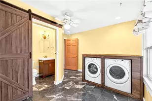 2533 Mayfield Ave, Harmony Township, PA 15003 - Photo 15