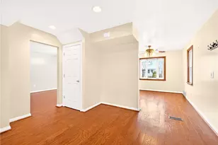 2533 Mayfield Ave, Harmony Township, PA 15003 - Photo 9