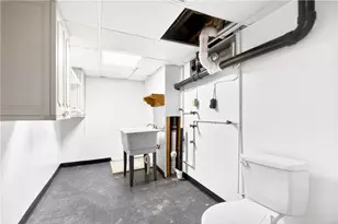 2533 Mayfield Ave, Harmony Township, PA 15003 - Photo 35