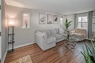 506 Somerville, Scott Township, PA 15243 - Photo 3