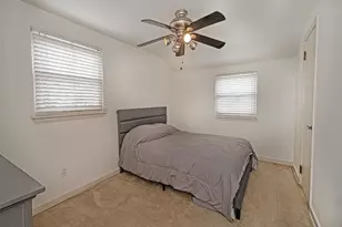 506 Somerville, Scott Township, PA 15243 - Photo 21