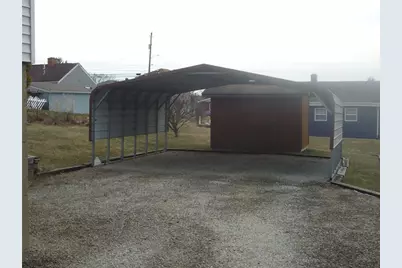 638 Lynn St, Hempfield Township, PA 15601 - Photo 3