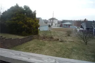 638 Lynn St, Hempfield Township, PA 15601 - Photo 11