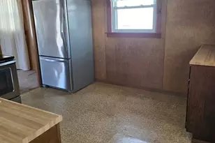 638 Lynn St, Hempfield Township, PA 15601 - Photo 9