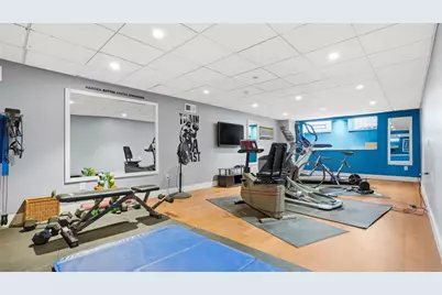 5435 Dunmoyle St, Pittsburgh, PA 15217 - Photo 43