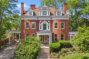 5435 Dunmoyle St, Pittsburgh, PA 15217 - Photo 1