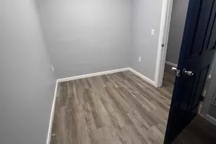 566 Merchant St, Ambridge, PA 15003 - Photo 5