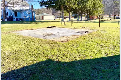 283 Line St, Central City Borough, PA 15926 - Photo 7