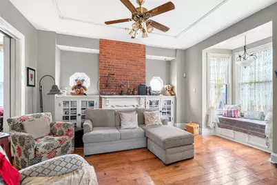 30 Perry St, Pittsburgh, PA 15209 - Photo 9