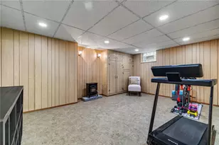 153 Cherrydell, Scott Township, PA 15220 - Photo 25