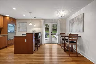 153 Cherrydell, Scott Township, PA 15220 - Photo 9