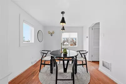 112 Leon Road, Green Tree, PA 15220 - Photo 9