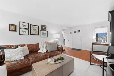 112 Leon Road, Green Tree, PA 15220 - Photo 7