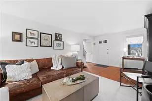 112 Leon Rd, Green Tree, PA 15220 - Photo 7