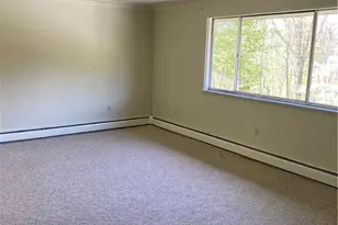 214 Maplewood Dr, Peters Township, PA 15317 - Photo 9