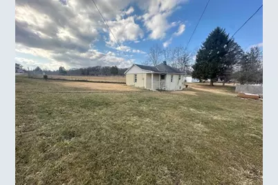 10 Republic St, Redstone Township, PA 15475 - Photo 1