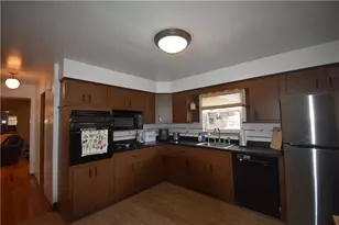 595 Maple Ave, Springdale Boro, PA 15144 - Photo 25