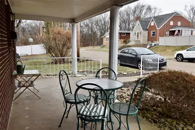 595 Maple Ave, Springdale Boro, PA 15144 - Photo 47