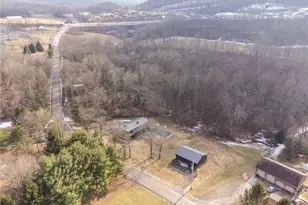 342 Snyder Ln, Burrel-Blacklick, PA 15717 - Photo 39