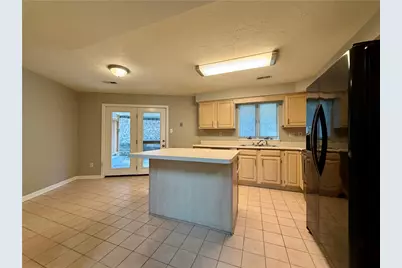 206 Queens Ct, North Strabane, PA 15317 - Photo 7