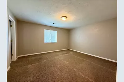 206 Queens Ct, North Strabane, PA 15317 - Photo 9