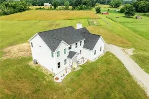 356 Stone Church Rd, Hunker, PA 15639 - Photo 3