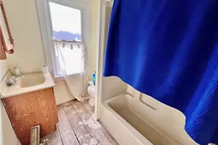 1635 Princeton Rd, Shenango Township, PA 16101 - Photo 11