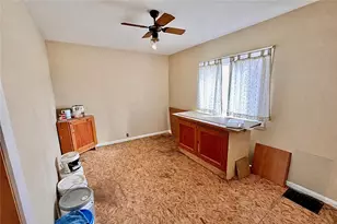 1635 Princeton Rd, Shenango Township, PA 16101 - Photo 9