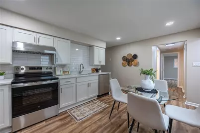 106 Blythe Rd, South Fayette, PA 15064 - Photo 5