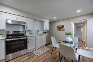 106 Blythe Rd, South Fayette, PA 15064 - Photo 5