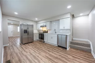 106 Blythe Rd, South Fayette, PA 15064 - Photo 5