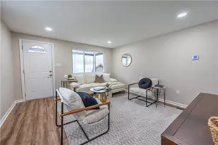 106 Blythe Rd, South Fayette, PA 15064 - Photo 3