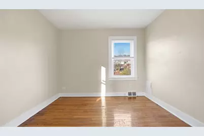 4060 Cambronne St, Pittsburgh, PA 15212 - Photo 11