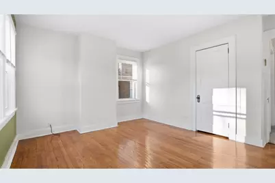 4060 Cambronne St, Pittsburgh, PA 15212 - Photo 13