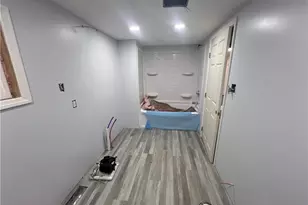 787 Greenfield Rd, Lackawannock Township, PA 16137 - Photo 7