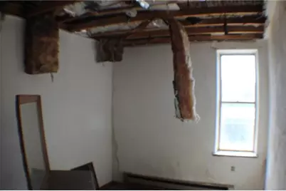 567 McKean Ave, Donora, PA 15033 - Photo 13