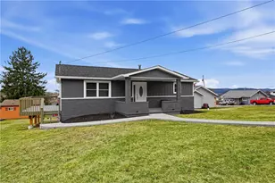 667 Memorial Dr, Pittsburgh, PA 15068 - Photo 3