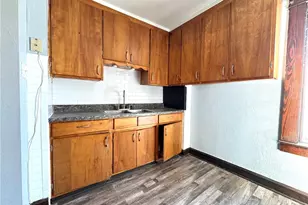 302 N Cedar St, New Castle, PA 16102 - Photo 7