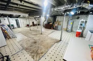 5835 Douglas St, Pittsburgh, PA 15217 - Photo 43