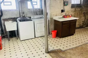 5835 Douglas St, Pittsburgh, PA 15217 - Photo 41