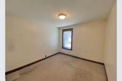 302 N Cedar St #2, New Castle, PA 16102 - Photo 5