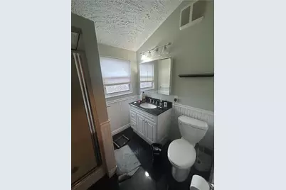 3106 Julie Dr, South Park, PA 15129 - Photo 23