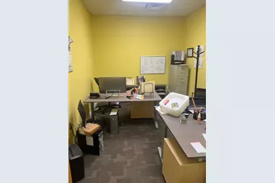 568 Merchant St, Ambridge, PA 15003 - Photo 9