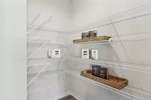 136 Smith Ln, Chippewa Township, PA 15010 - Photo 7