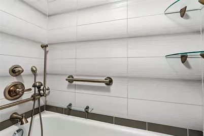 320 Fort Duquesne Blvd #4F, Downtown Pgh, PA 15222 - Photo 27