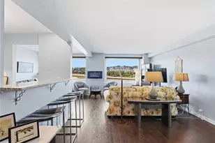 320 Fort Duquesne Blvd, Downtown Pgh, PA 15222 - Photo 5