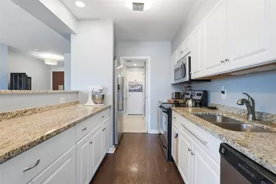 320 Fort Duquesne Blvd #4F, Pittsburgh, PA 15222 - Photo 15