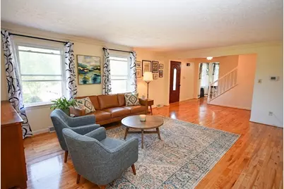 2597 Monterey Dr, Pittsburgh, PA 15241 - Photo 7