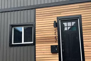 227 E 16th Ave, Homestead, PA 15120 - Photo 1