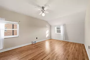 620 Sara Ln, Pittsburgh, PA 15147 - Photo 13